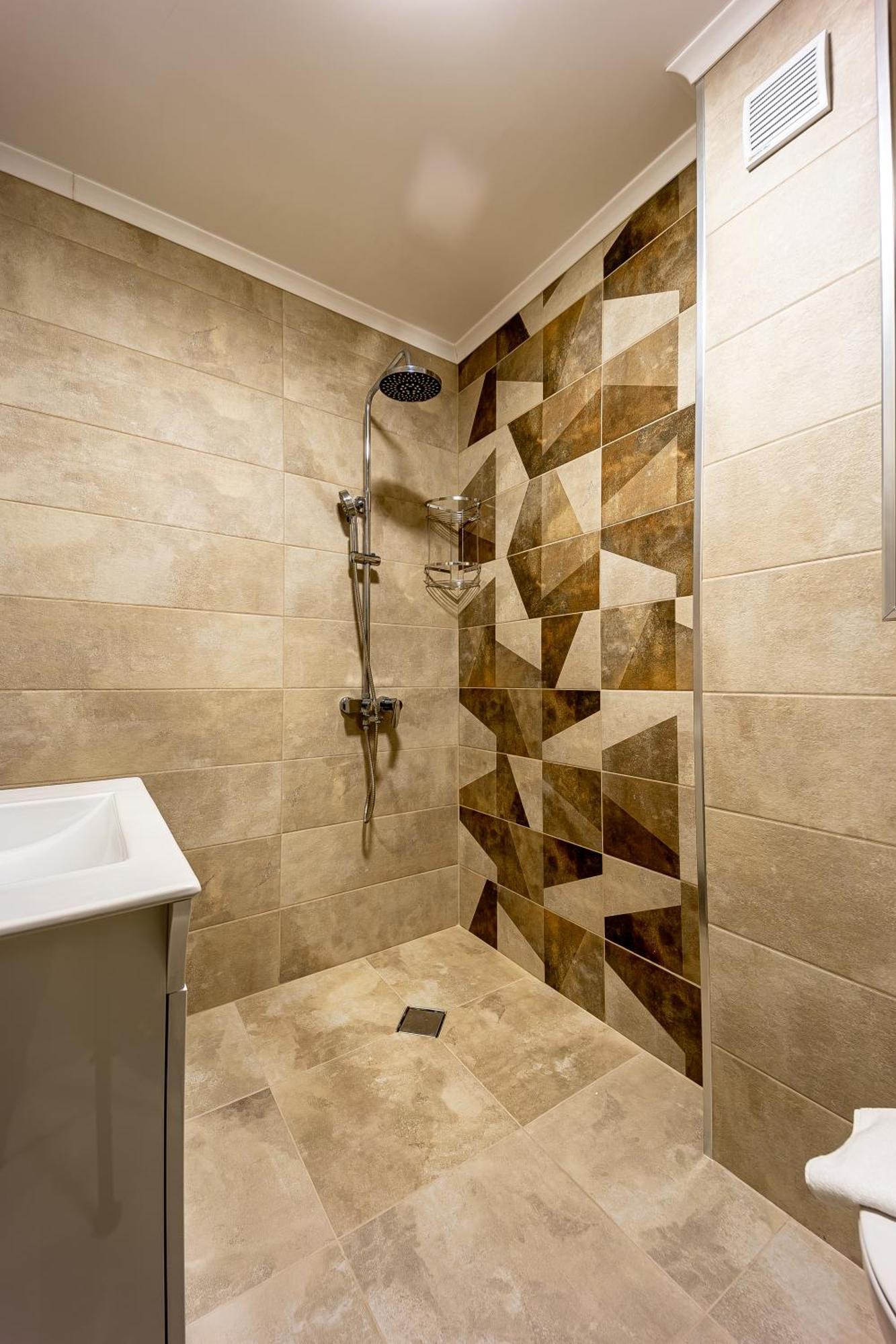 City Center Apartments Kŭrdzhali Esterno foto